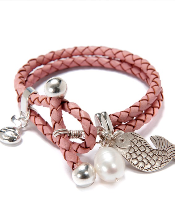 Toggle Pearl&Fish Rose