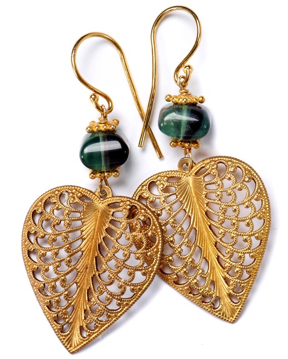 Filigree Hearts green