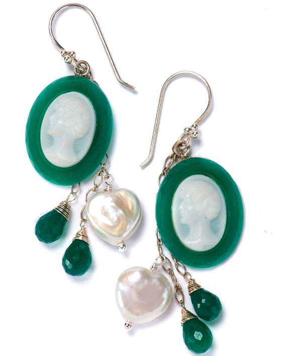 Green Cameo & Pearl Heart